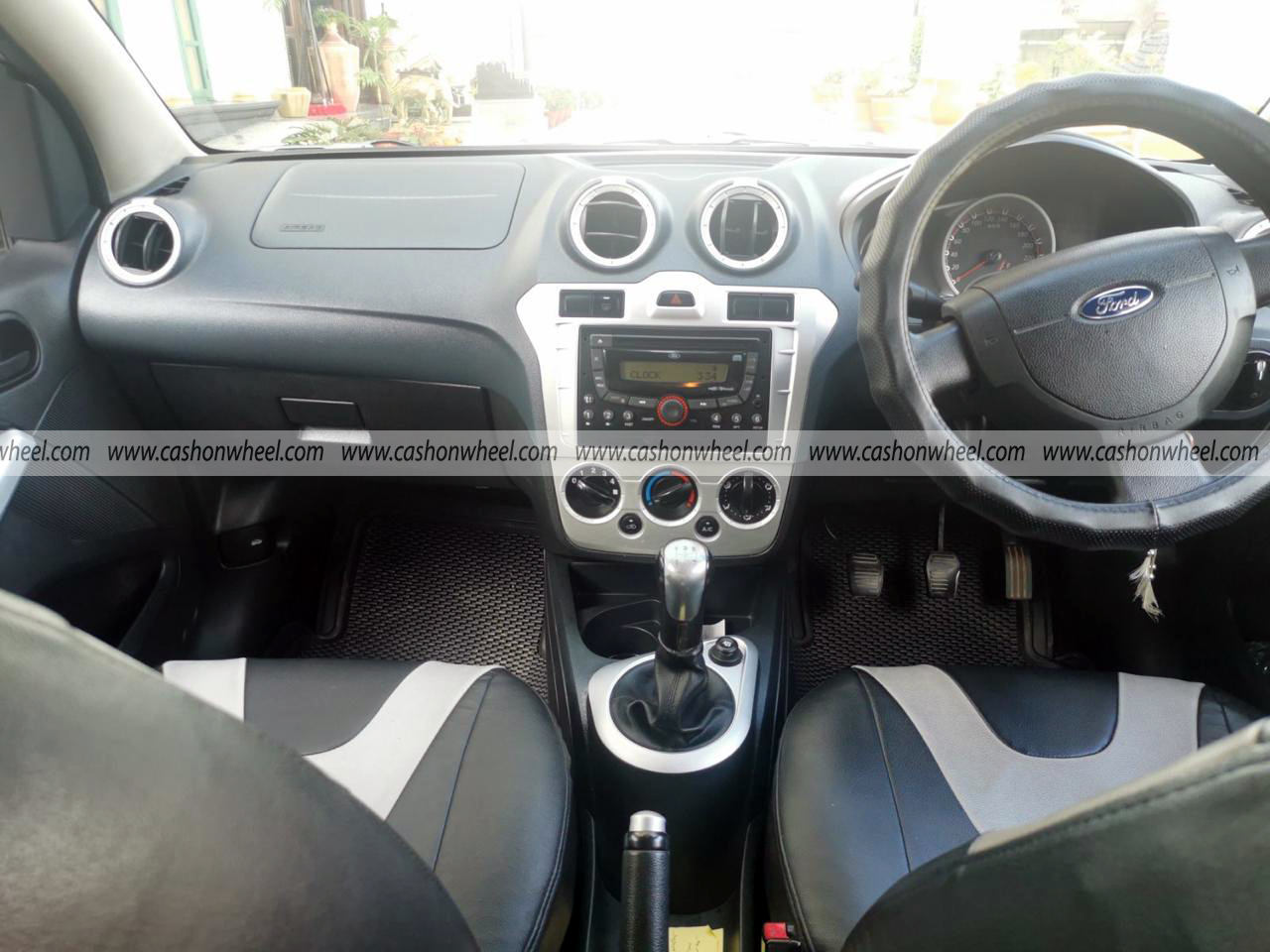 Cash on Wheel